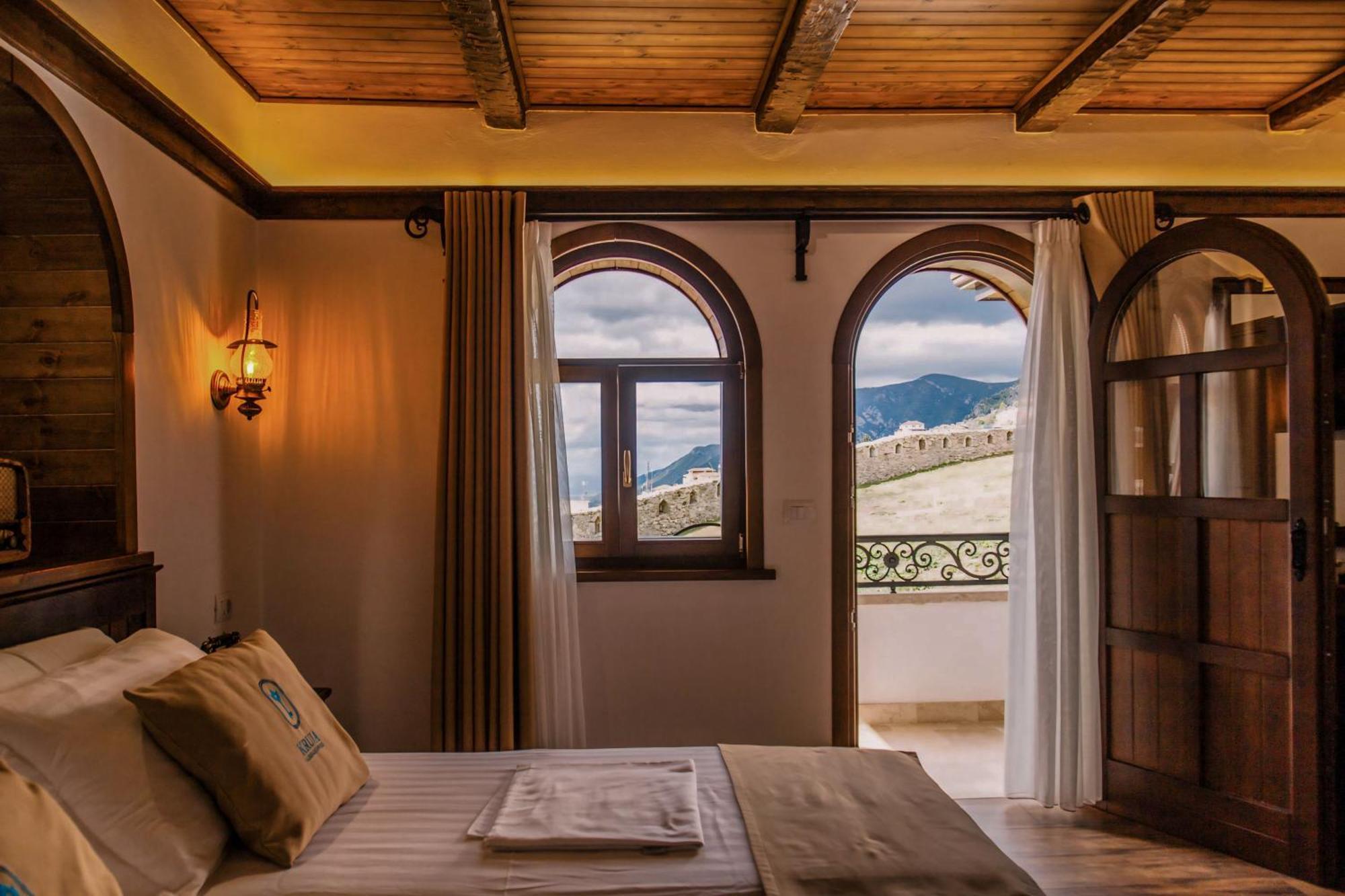 Kruja Albergo Diffuso , Inside Kruja Castle Екстер'єр фото